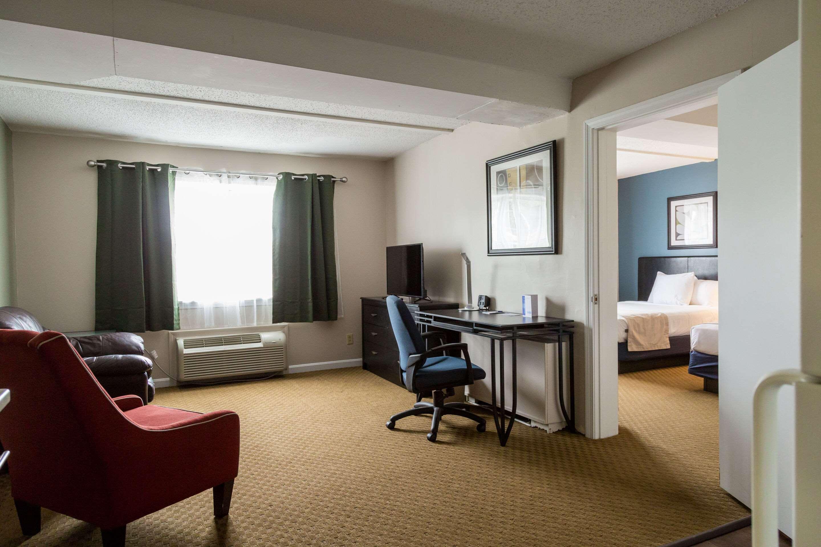 Fireside Inn & Suites Auburn Lewiston Exteriör bild