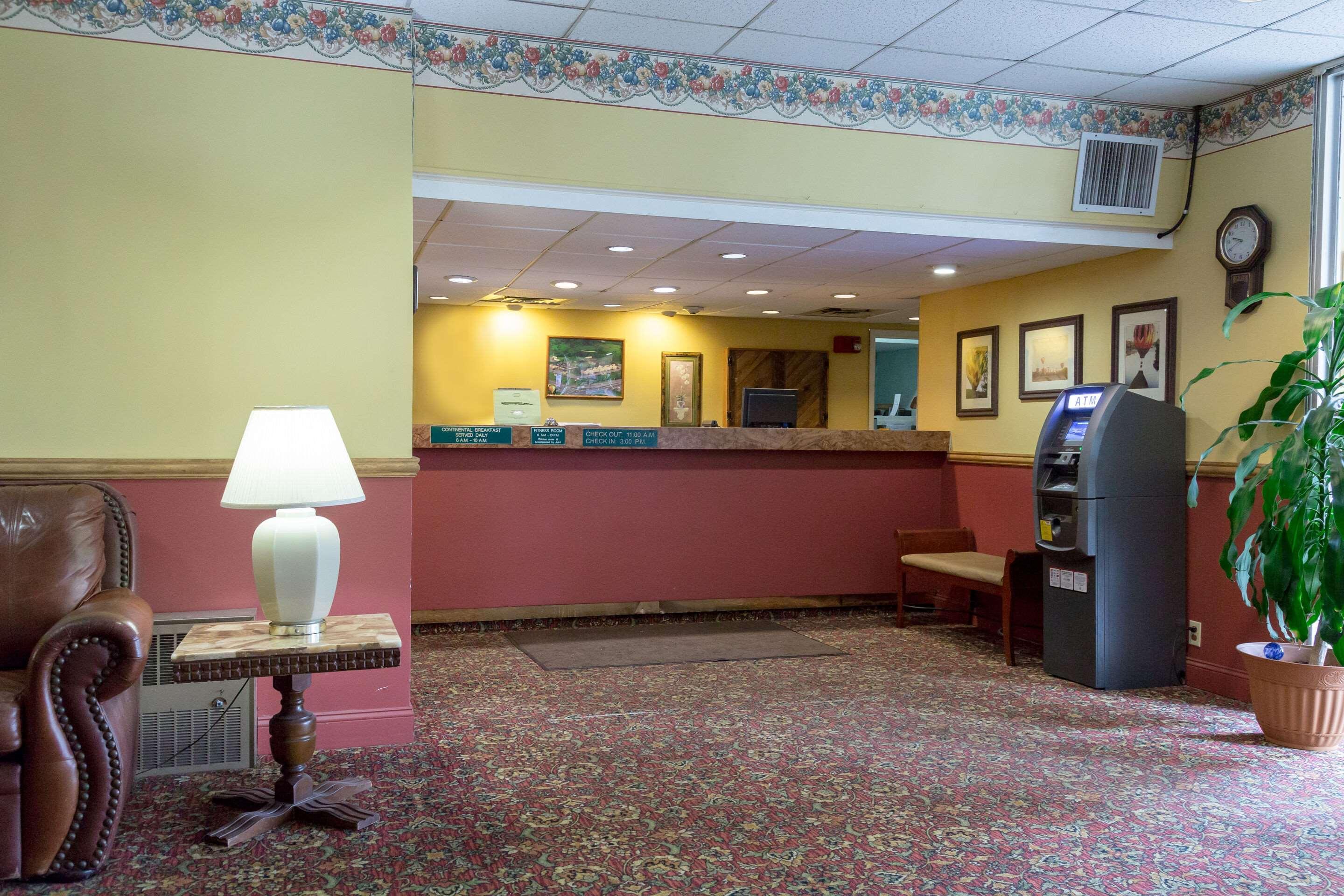Fireside Inn & Suites Auburn Lewiston Exteriör bild