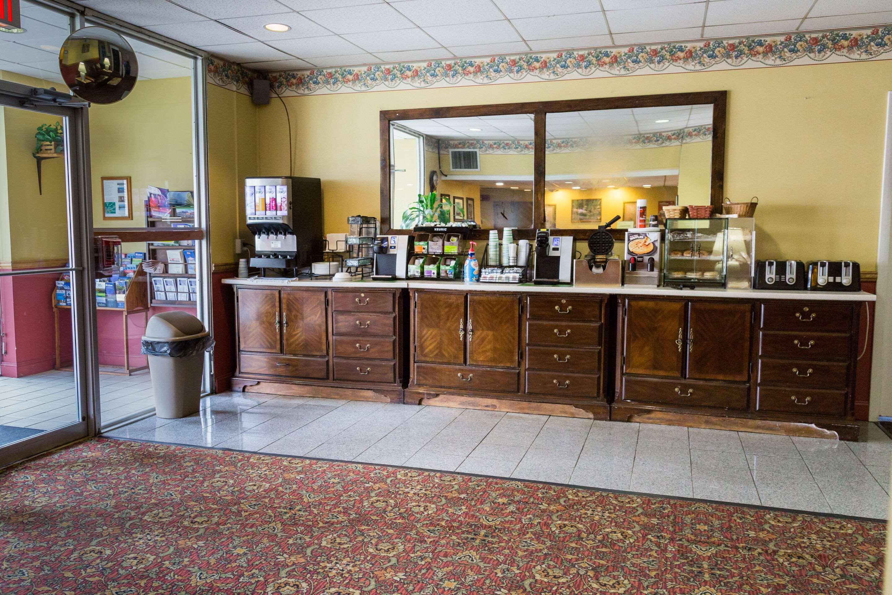 Fireside Inn & Suites Auburn Lewiston Exteriör bild