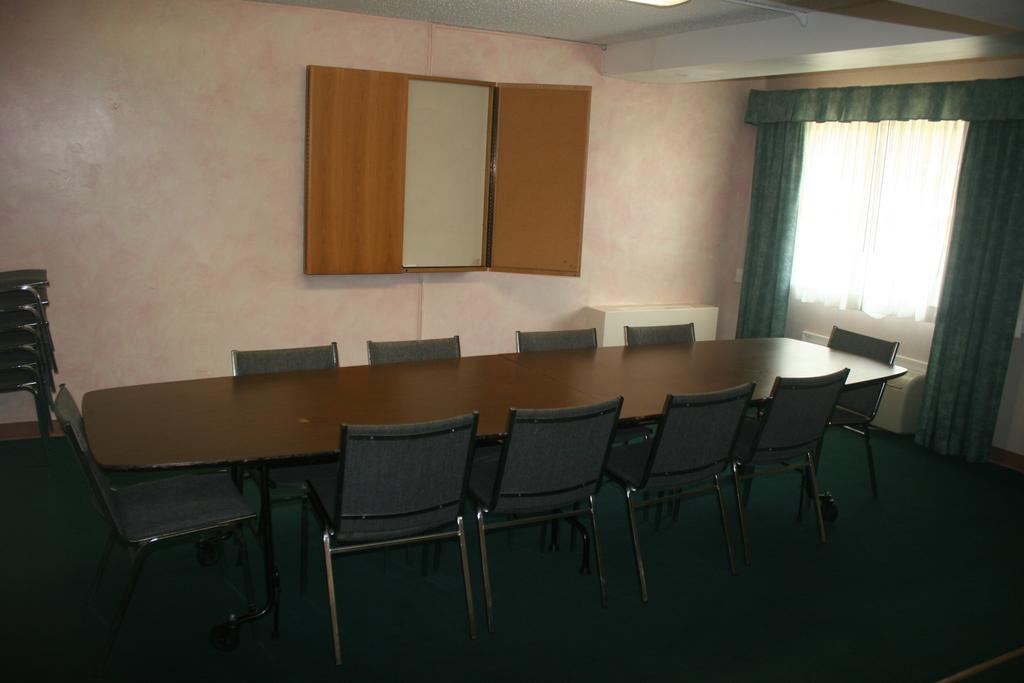 Fireside Inn & Suites Auburn Lewiston Exteriör bild